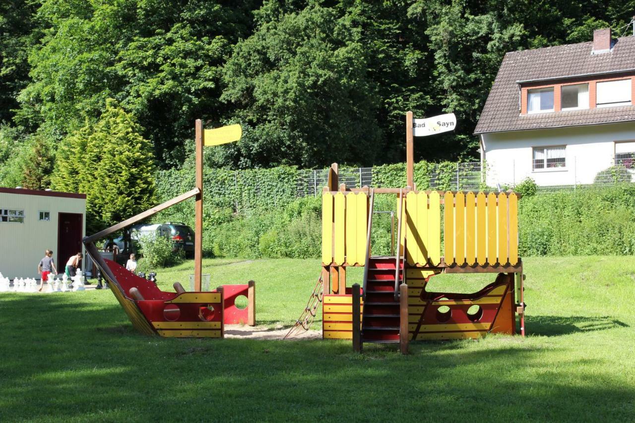 Ferienwohnung Sayn Bei Koblenz Bendorf Eksteriør billede